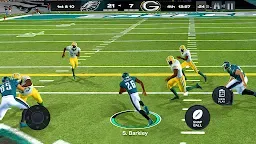 Screenshot 1: Madden NFL 22 Mobile Football