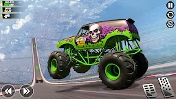 Screenshot 2: Mega Ramp Monster Truck Stunts