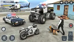 Screenshot 3: Police 4x4 Monster Truck Games